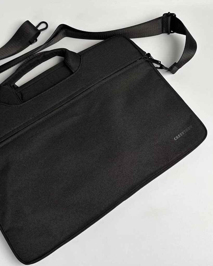 Casestody Classic Laptop Bags - Black