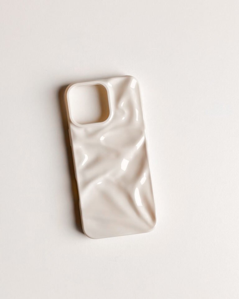 Milky Glimmer Case