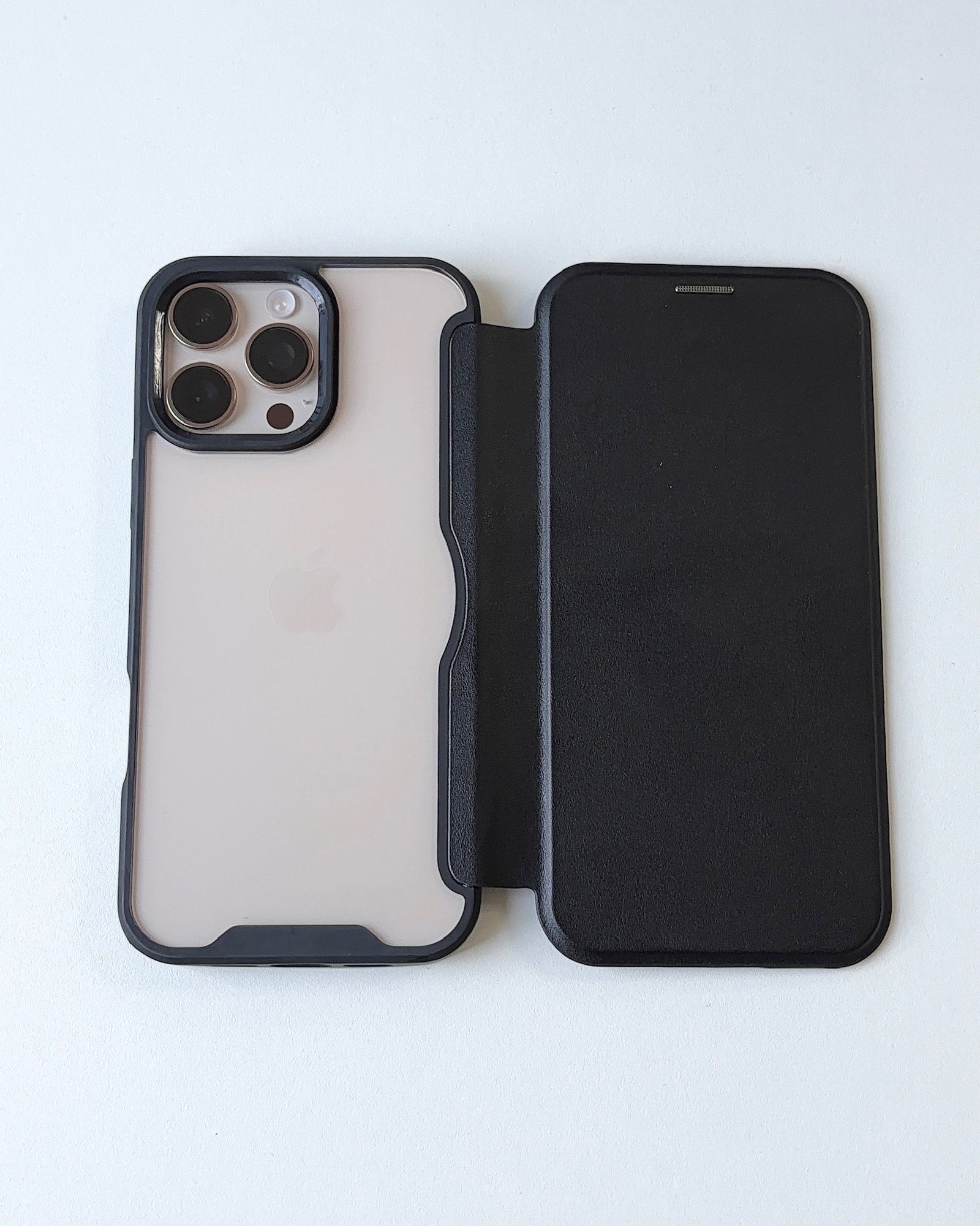 The Magnetic Bible Case For 16 Pro Max