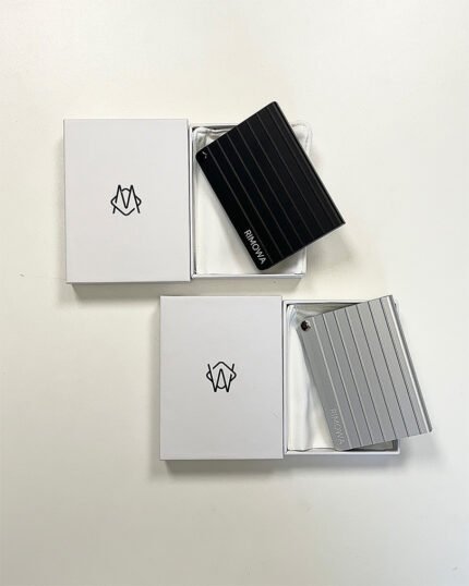 Rimowa Cardholder for 17 Pro Max - Image 2